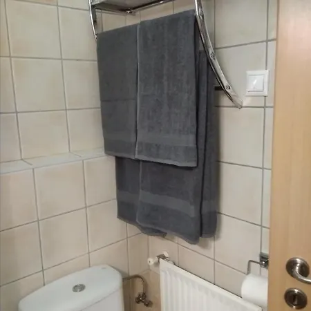 Karospool Apartment *